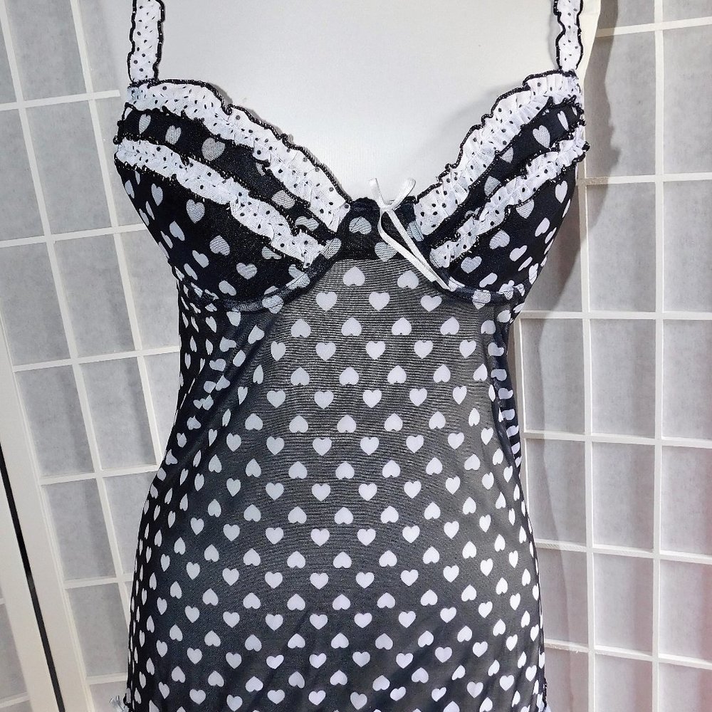 Victoria's Secret Black w/ hearts underwire  Babydoll night gown, Medium